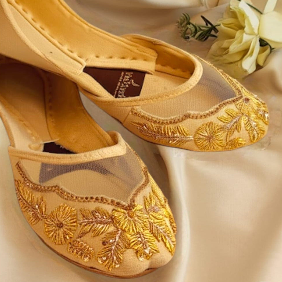 GOLDEN GRACE